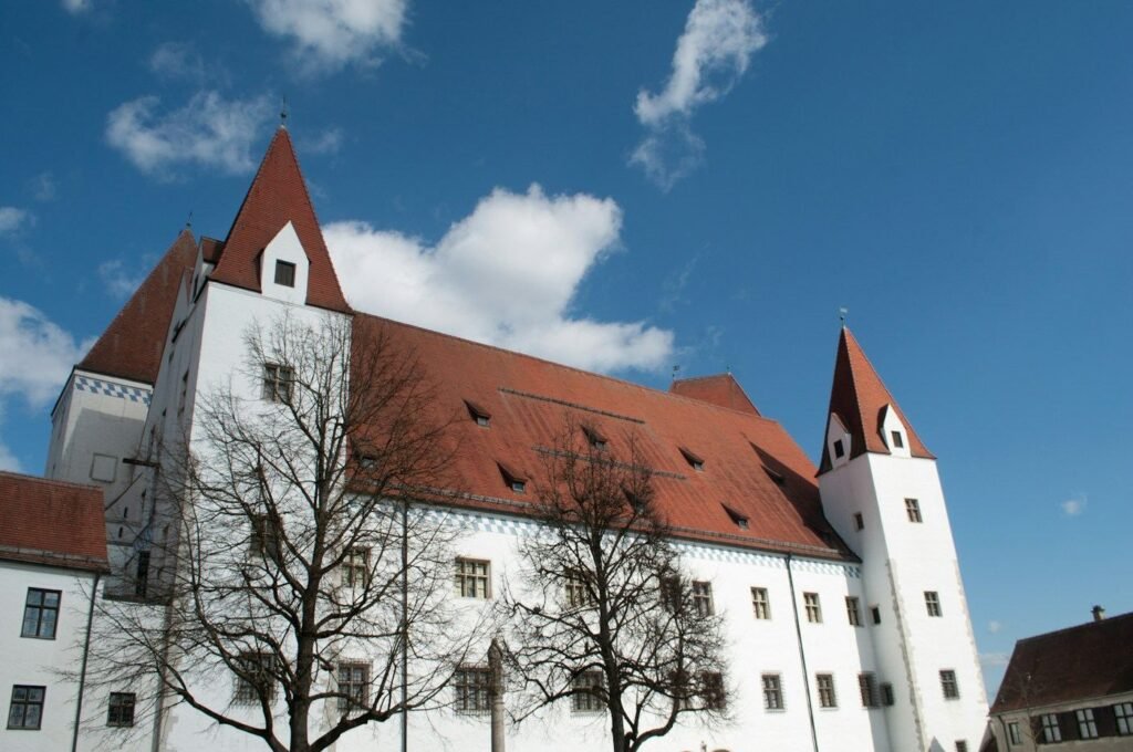 Gebäudereinigung Ingolstadt und Umgebung: Neues Schloss in Ingolstadt